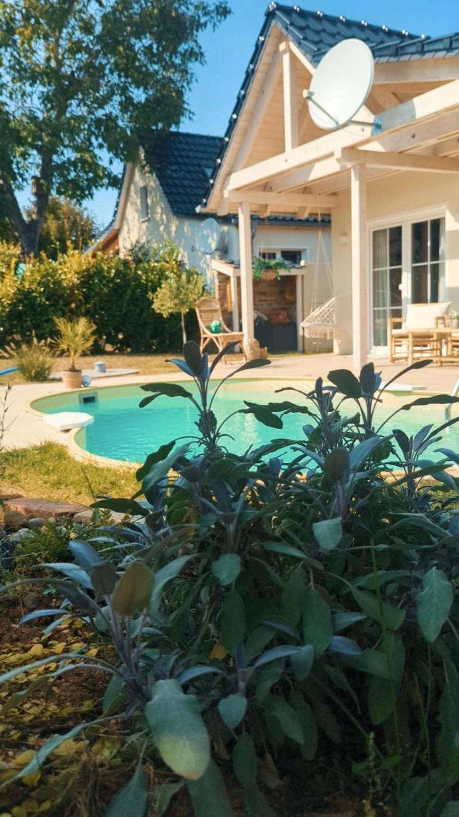 Villa Mabe à Lauta Extérieur photo
